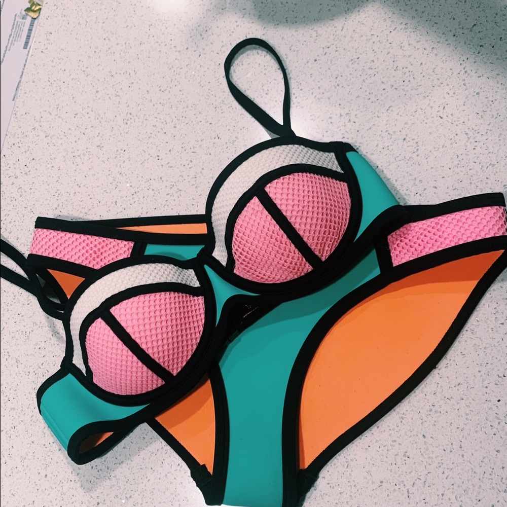 TRIANGL BIKINI